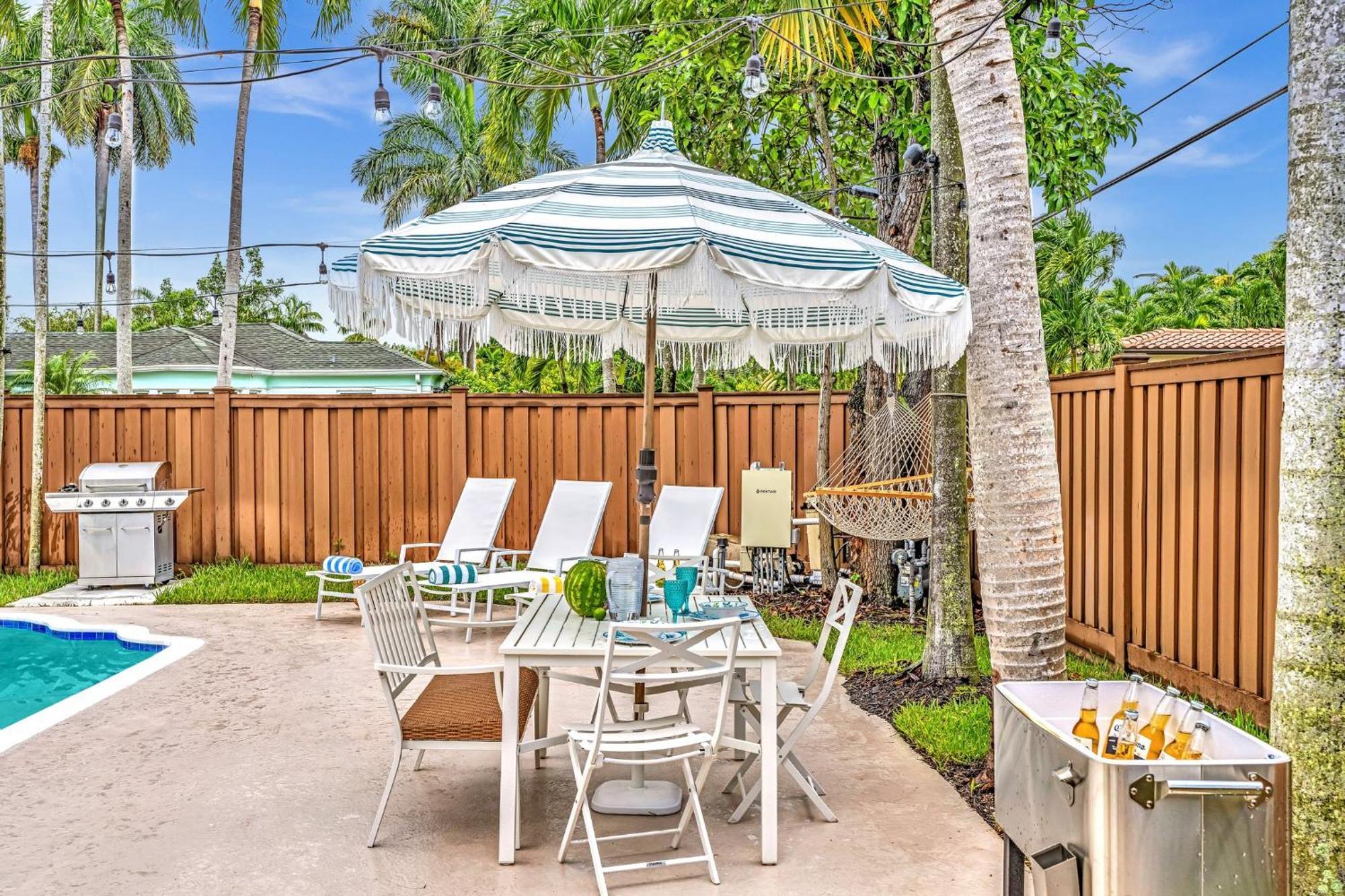 Tropical Oasis With Pool 10 Mins Airport & 5 Mins Beach Hollywood Exterior photo